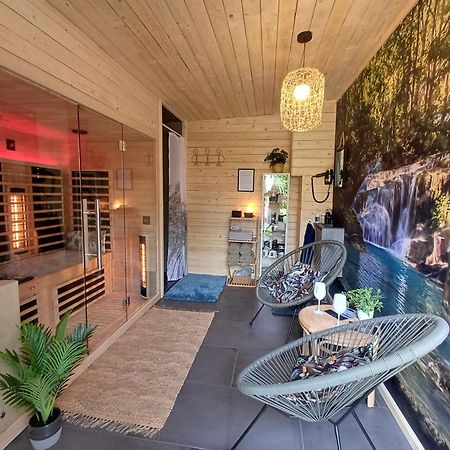 Entre Monts Et Collines B&B Et Spa En Option Eksteriør billede