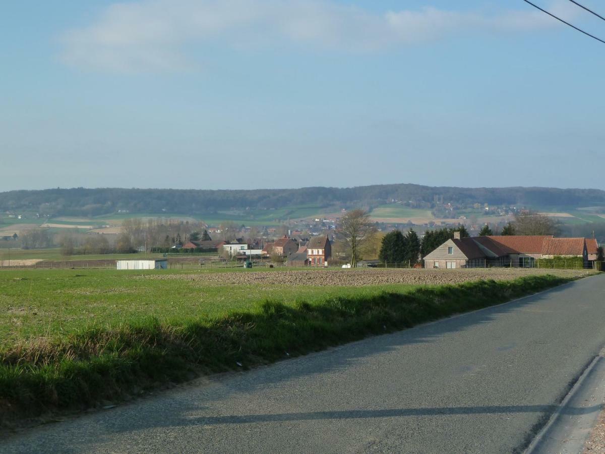 Entre Monts Et Collines B&B Et Spa En Option Eksteriør billede